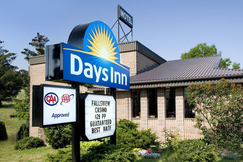 Days Inn By Wyndham Fallsview Niagara-vízesés Kültér fotó